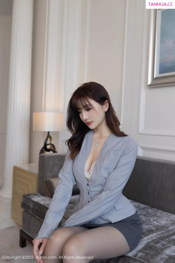 陆萱萱  [XiuRen]高清写真图 2025.05.15 No.10282 陆萱萱 撩人心怀第8张图片